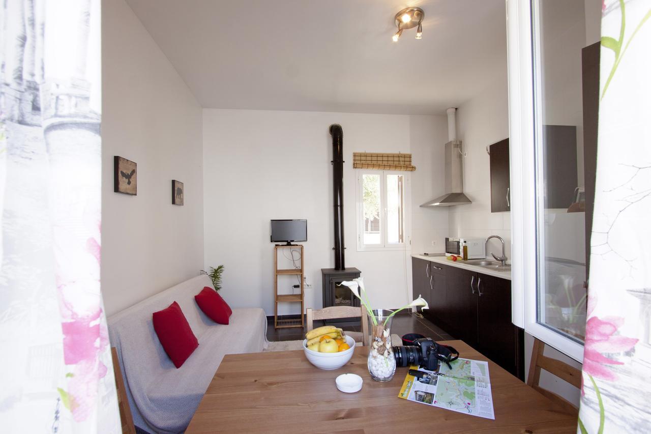 Apartamentos Puerta Sierra Puerto Serrano Luaran gambar
