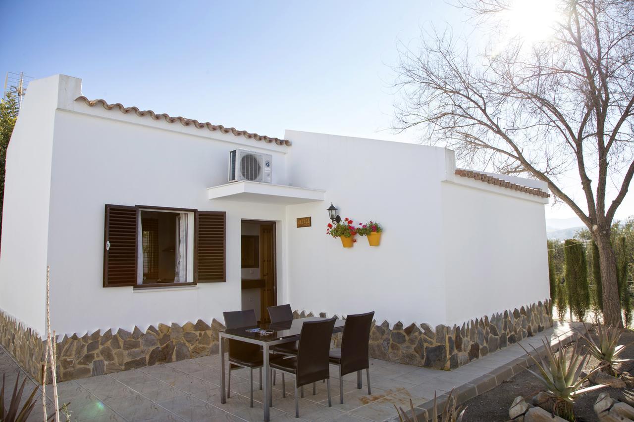 Apartamentos Puerta Sierra Puerto Serrano Luaran gambar